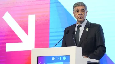 Jorge Macri resiste presiones internas y mantiene su Gabinete tras derrota en CABA