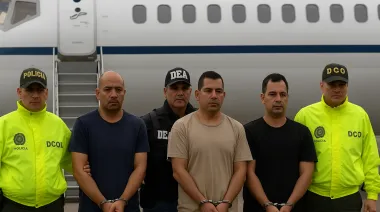 Colombia envía a 13 narcos a Estados Unidos en histórica operación conjunta antidrogas