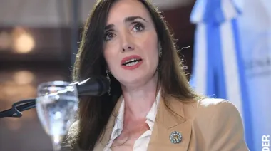 Villarruel arremete contra trolls libertarios y periodistas: "La casta ataca"