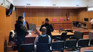 Cositorto revocó el poder a su defensora y logró que el juicio se suspenda