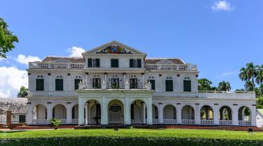 Surinam en vilo: negociaciones a contrarreloj tras un empate parlamentario histórico