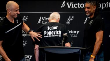 Junto a Manu Ginóbili y Tim Duncan, Gregg Popovich le dijo adiós al banquillo de los Spurs