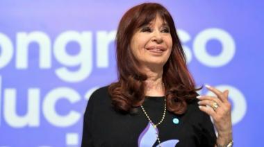 En plena disputa interna, Cristina Kirchner encabeza un acto en la Ciudad