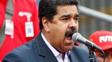 Tensión diplomática: Venezuela desafía a Estados Unidos con su advertencia de viaje
