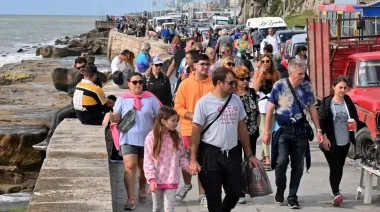 El Congreso acelera para que el 12 de octubre sea fin de semana largo por presión de los intendentes