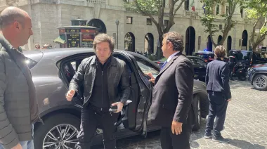 Custodios de Javier Milei echan a los periodistas del hotel Rome Ambasciatori Palace