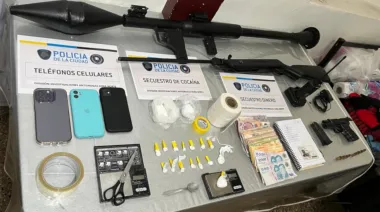 Capturan a un narco en Monte Castro: tenía una réplica de un lanzacohetes soviético