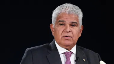 Mulino desafía a Estados Unidos y se planta ante la presión por su relación con China