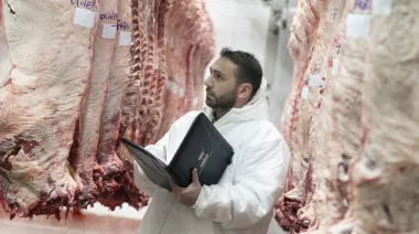 Con menos exportaciones, el mercado interno absorbe más carne vacuna