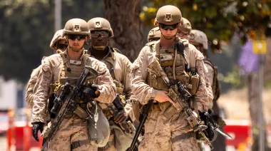 Donald Trump mantiene a la Guardia Nacional en Los Ángeles frente a los disturbios