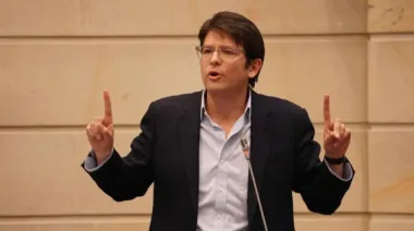 Miguel Uribe Turbay continúa en estado crítico tras el atentado: conmoción en Colombia
