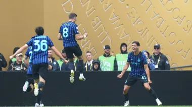 Valentín Carboni se vistió de héroe y le dio una victoria agónica al Inter de Milán