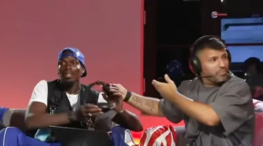 Paul Pogba sorprendió a todos en el streaming del Kun Agüero