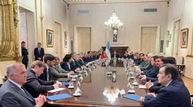 Los gobernadores suben la apuesta y esperan un gesto de Milei para no romper