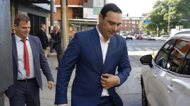 Valdés muestra gestión en clave electoral: inaugura el puerto más grande del norte en Ituzaingó