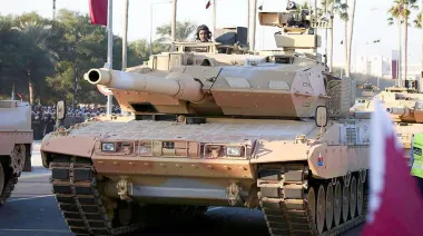 Irán ataca Qatar y pone en riesgo la estabilidad regional: Estados Unidos y sus bases, en alerta máxima