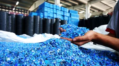 Chile aumenta 7% su consumo de plásticos en 2024, impulsado por minería y agricultura