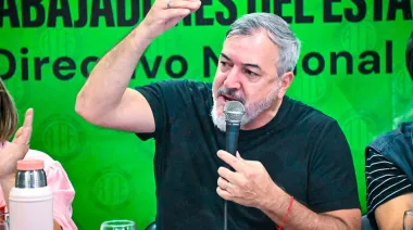 "Caradura": ATE le respondió a Adorni por el fin del asueto del Día del Empleado Público
