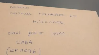 Exfuncionaria de La Cámpora le escribió una carta a Cristina, no le llegó y el Correo dio una insólita razón