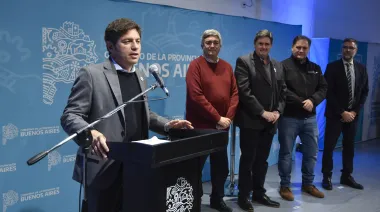 Kicillof le respondió a Milei: "El que grita e insulta es porque no tiene razón"