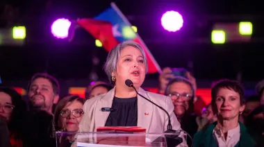Jeanette Jara arrasa: el Partido Comunista gana las primarias y Chile se redefine