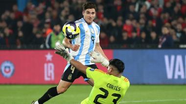 Argentina hundió más a Chile y se aseguró el primer puesto en las Eliminatorias sudamericanas