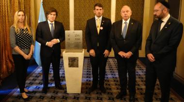 Milei se reunió con familiares de rehenes de Hamás y participó en un acto conmemorativo en Israel
