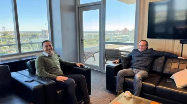 Camau Espínola se suma al armado de Valdés y sacude el mapa político