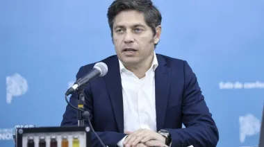 Kicillof: "Responsabilizo a Milei de cualquier decisión que ponga en riesgo a YPF"