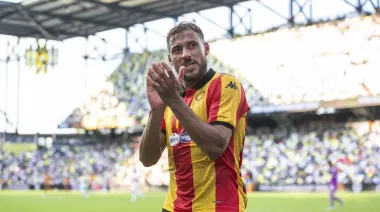 Hizo un gol en el Mundial de Clubes, se peleó en el avión de vuelta y quedó detenido