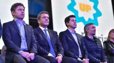 Reunión final entre Kicillof, Máximo Kirchner y Massa: el peronismo trabaja la unidad