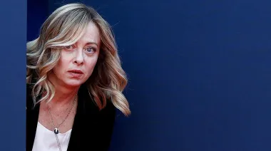 Meloni y el doble estándar mediático: su postura sobre Trump y Milei