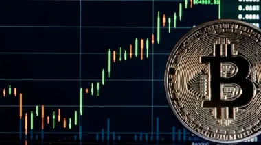 Por qué el Bitcoin alcanzó un nuevo récord histórico de USD 123.000