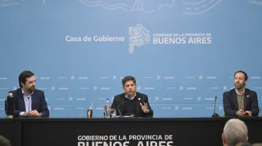Kicillof: “Nación se endeuda para la especulación financiera; nosotros para mejorar la atención médica”