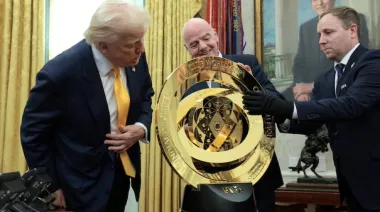 Donald Trump se quedó con el trofeo del Mundial de Clubes