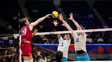 Vóley: la selección argentina cayó ante EE.UU. y se quedó sin chances de clasificar a los playoffs