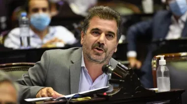 Ritondo exige que se investiguen los cortes de luz durante el cierre de listas
