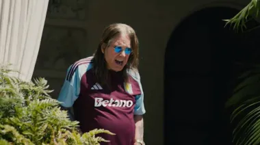 Ozzy Osbourne: su amor por el fútbol y un video con Dibu Martínez