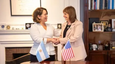 Bullrich refuerza vínculos con EE.UU. y allana el terreno para una agenda de control