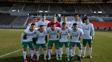 Ferro Carril Oeste cumplió 121 años en medio de una grave crisis futbolística y económica