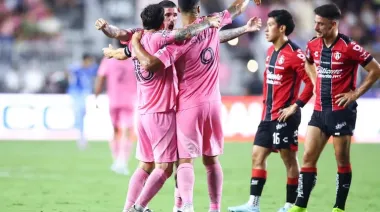 El Inter Miami con Messi y Rodrigo De Paul le ganó sobre el final al Atlas