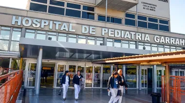 Nueva marcha con velas del Garrahan contra el ajuste
