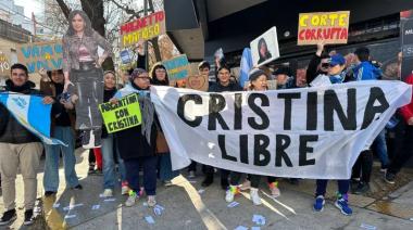 Tensión en el PJ por el mensaje que busca llevar La Cámpora en la boleta: “Cristina Libre”