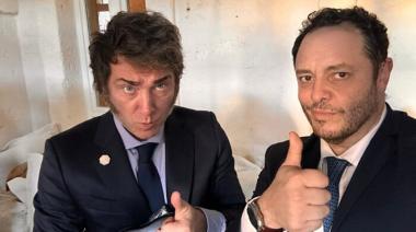 Milei aceptó la salida de su polémico asesor