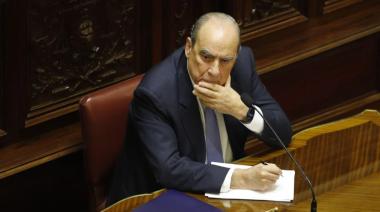 Francos no irá al Senado y estalla la tensión tras el insulto de una senadora