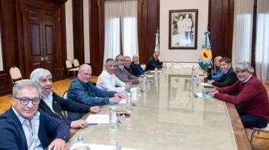 La CGT se alinea con Kicillof y gana espacio en el frente Fuerza Patria