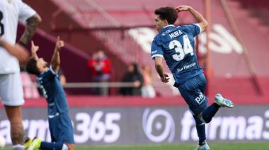 Racing goleó a Riestra y se metió en cuartos de final de la Copa Argentina