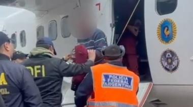 Extraditan desde Uruguay a tres prófugos acusados de trata de personas y abuso sexual