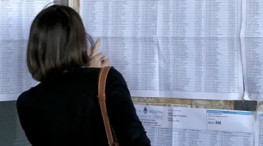 El enojo de Magario: ¿cómo impacta el cambio en lugares de votación?