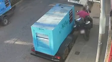 Video: cayó en Saavedra un ladrón de motos que quedó grabado en plena acción
